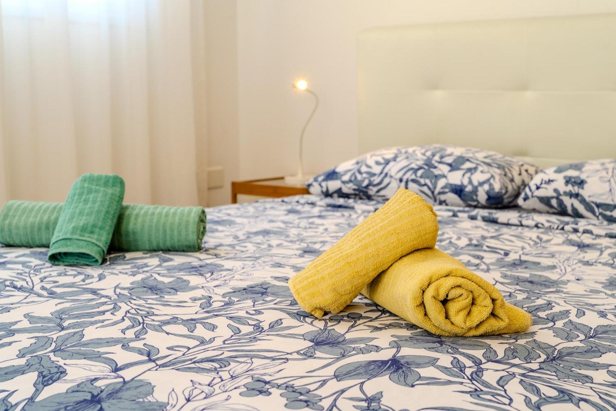 Helios Mackenzie One Bedroom Flat Larnaca Luaran gambar